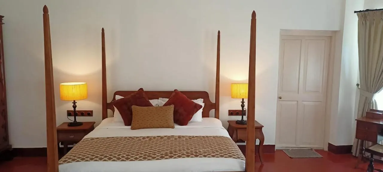 Homestay Lockhart Bungalow Munnar - A Cgh Earth Saha Experience